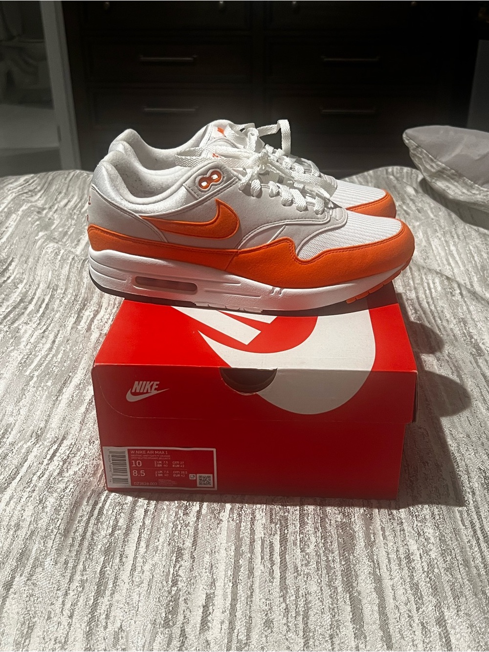 Nike Men's White and Orange Air Max 1